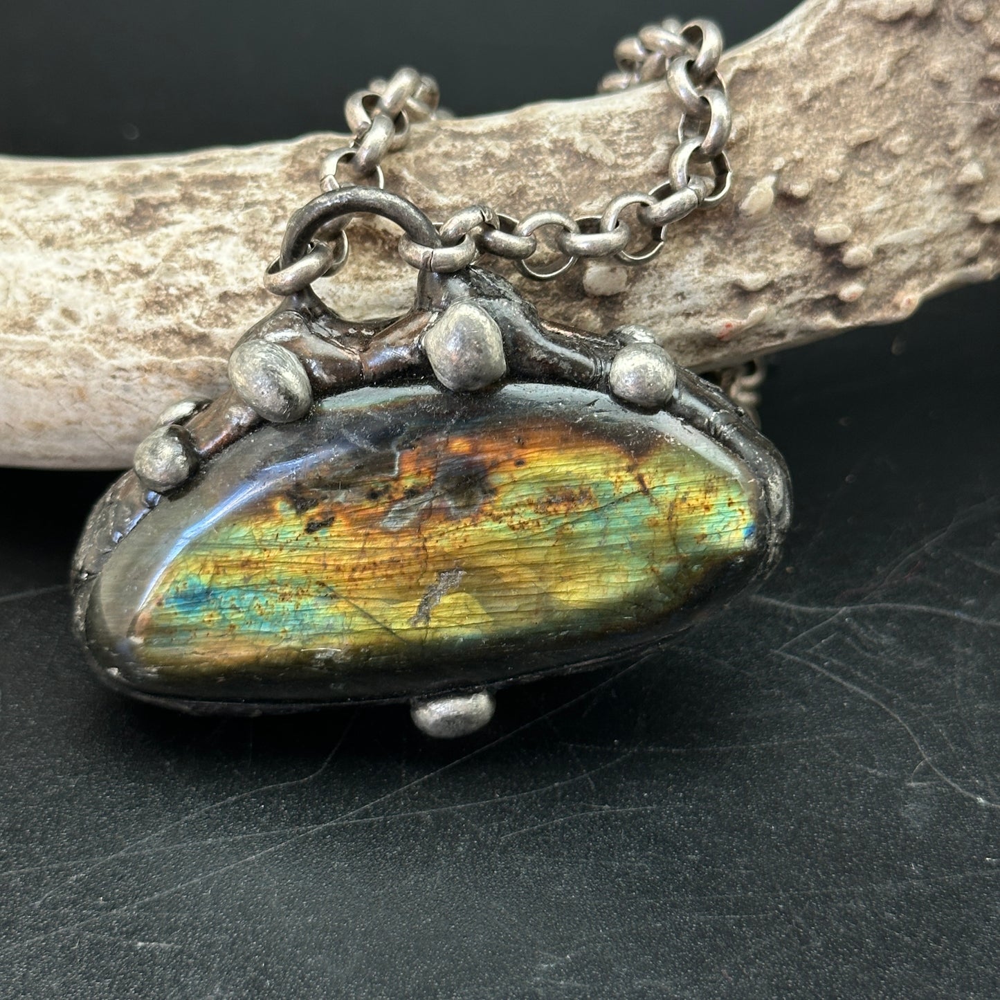 Magic ~ Labradorite Necklace
