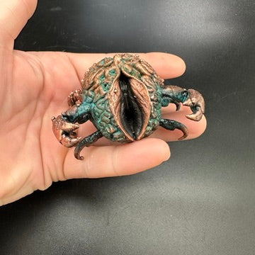 Snatch ~ Medium Copper Electroformed Creature