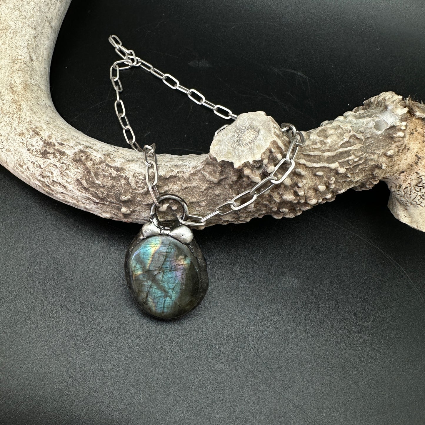 Magic ~ Labradorite Necklace
