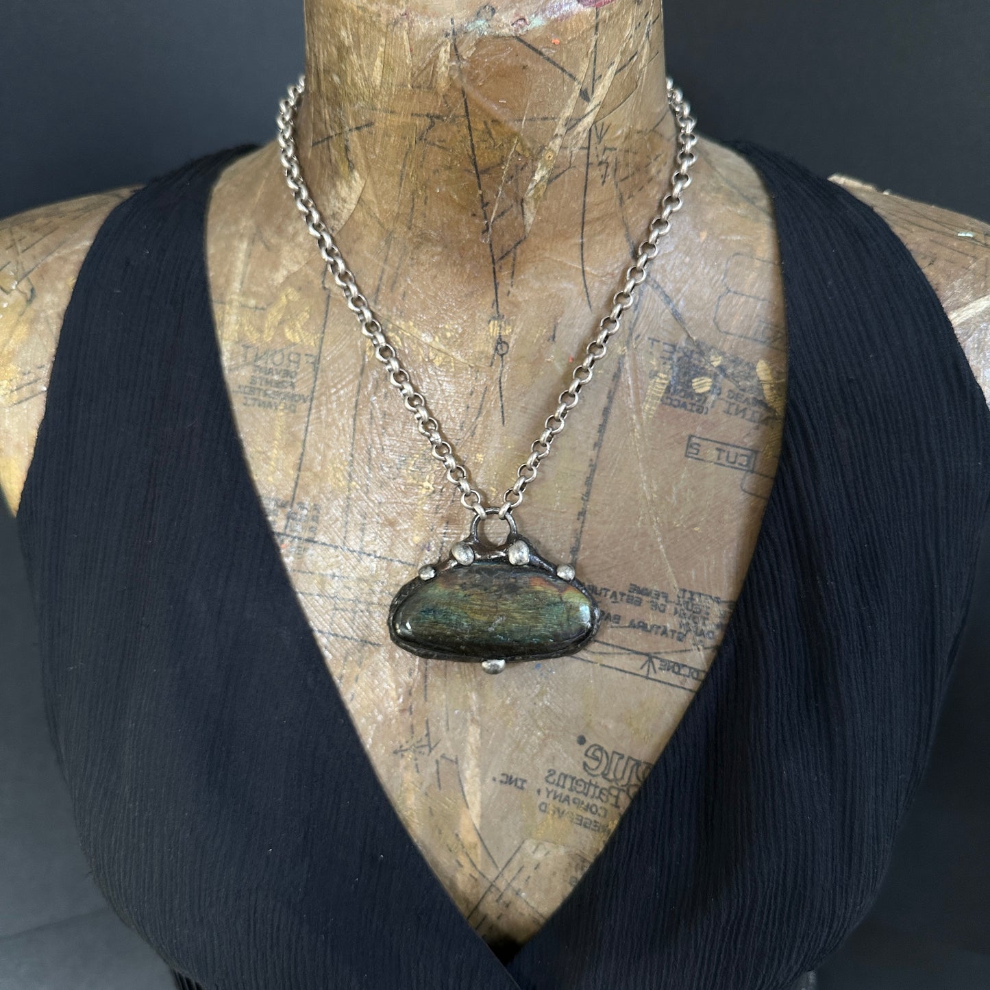 Magic ~ Labradorite Necklace