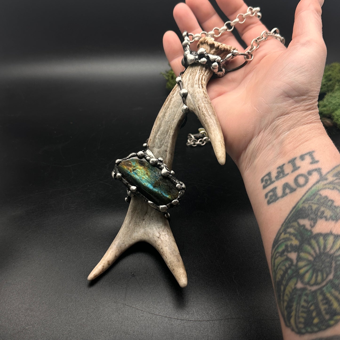 Ørion ~ Antler Necklace With Labradorite
