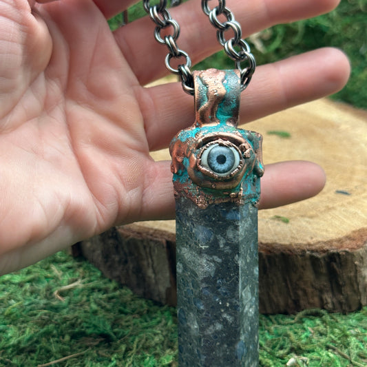 Vector ~ Power Point Necklace