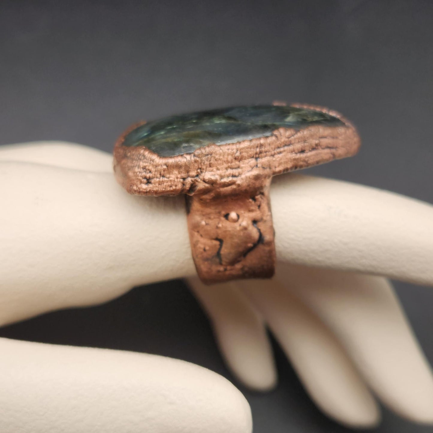 The Golden Hour ~ Warm Labradorite Statement Ring XL
