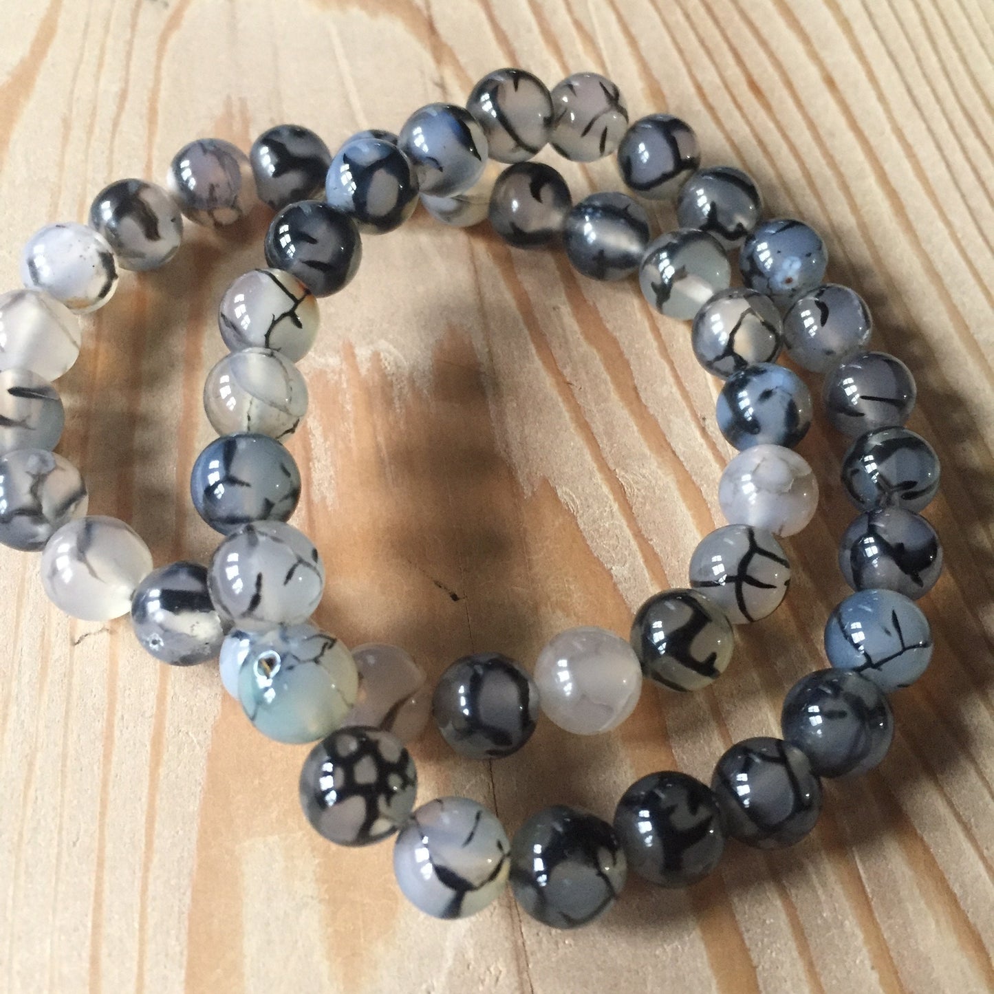 ZZ Bracelet ~ 8mm Crackled Agate Beaded Bracelet ~ Stretchy Stone