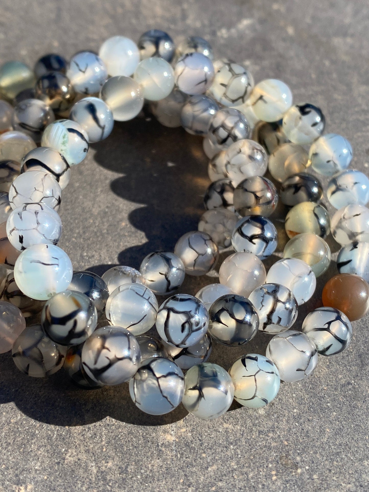 ZZ Bracelet ~ 8mm Crackled Agate Beaded Bracelet ~ Stretchy Stone