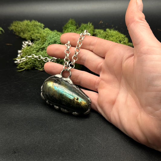 Magic ~ Labradorite Necklace
