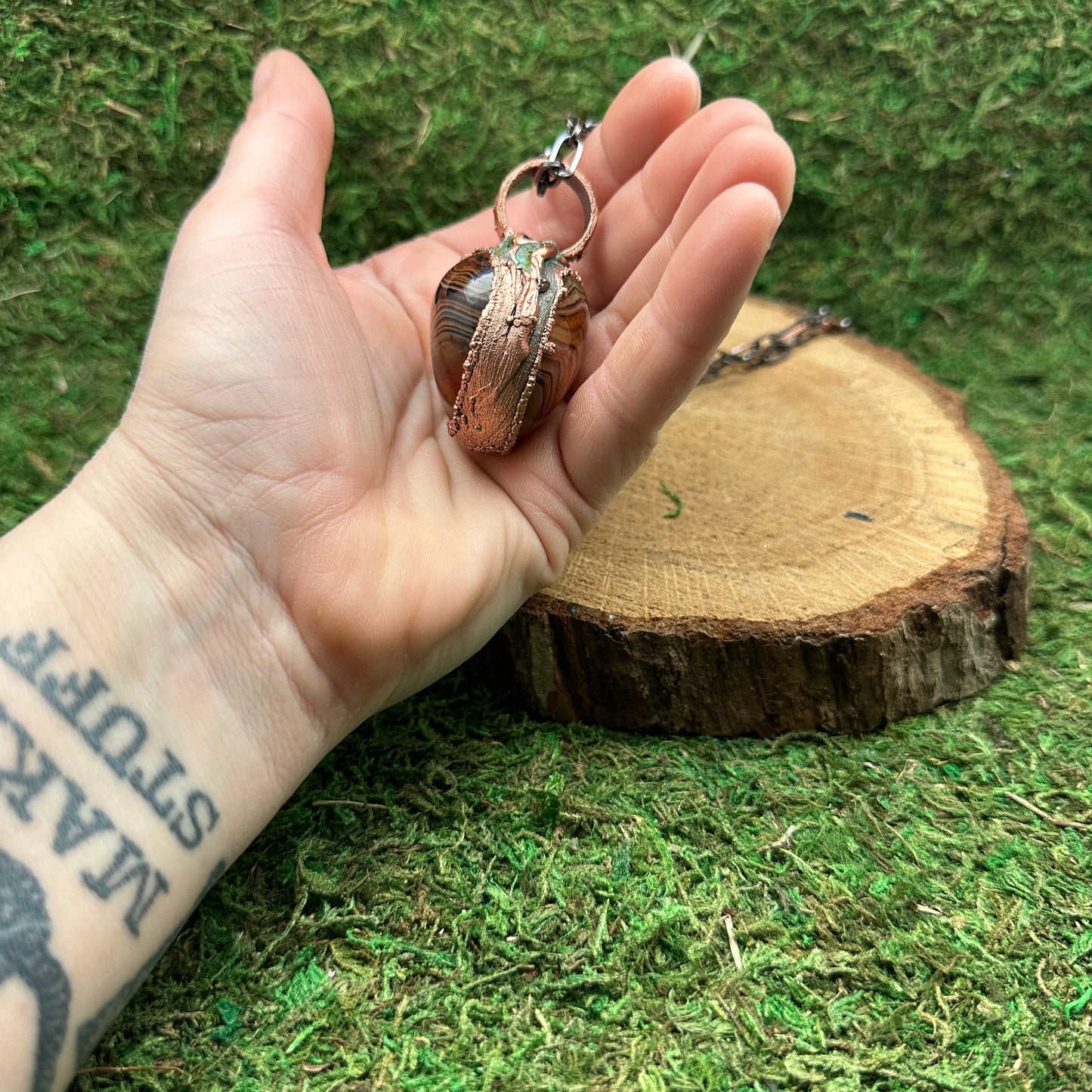 Obscura ~ Reversible Sardonyx Orb