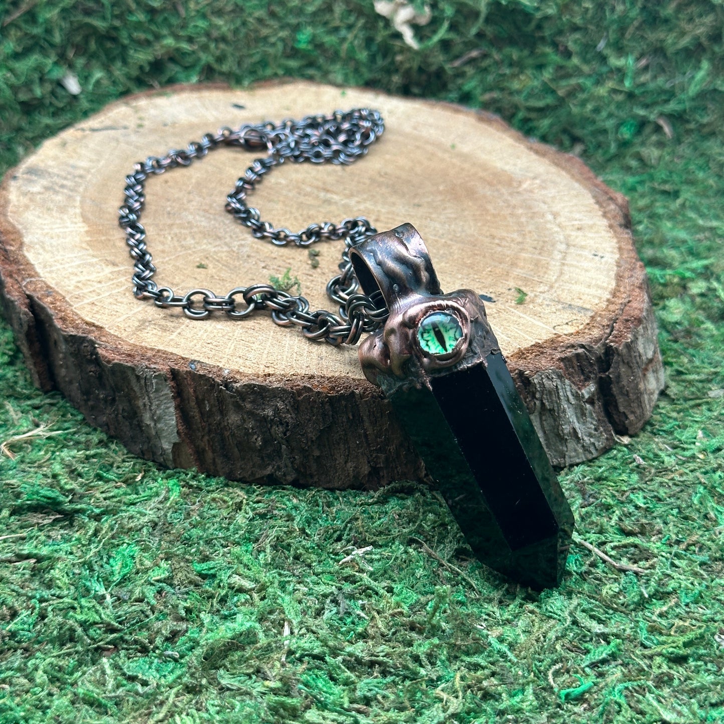 Jungle ~ Eye Point Necklace