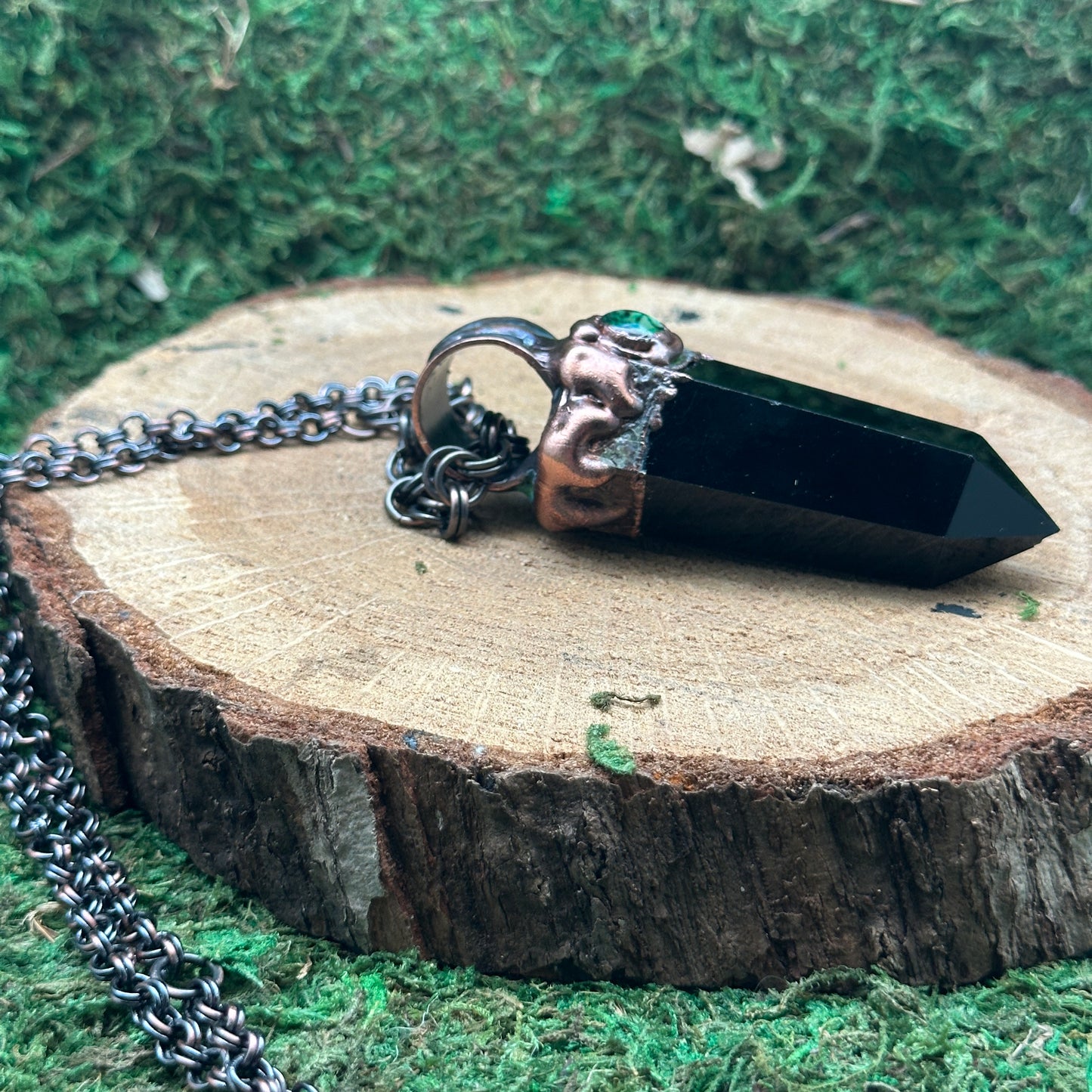 Jungle ~ Eye Point Necklace