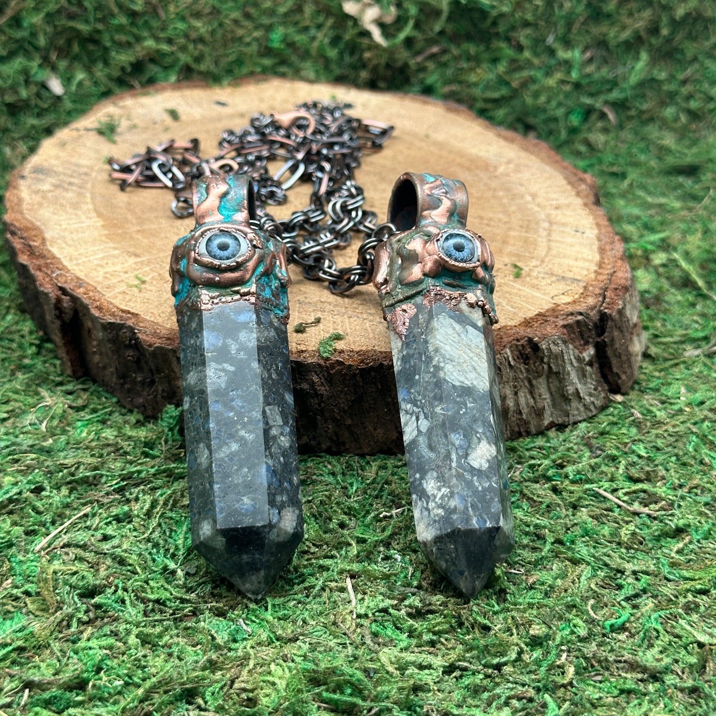 Veil ~ Power Point Necklace