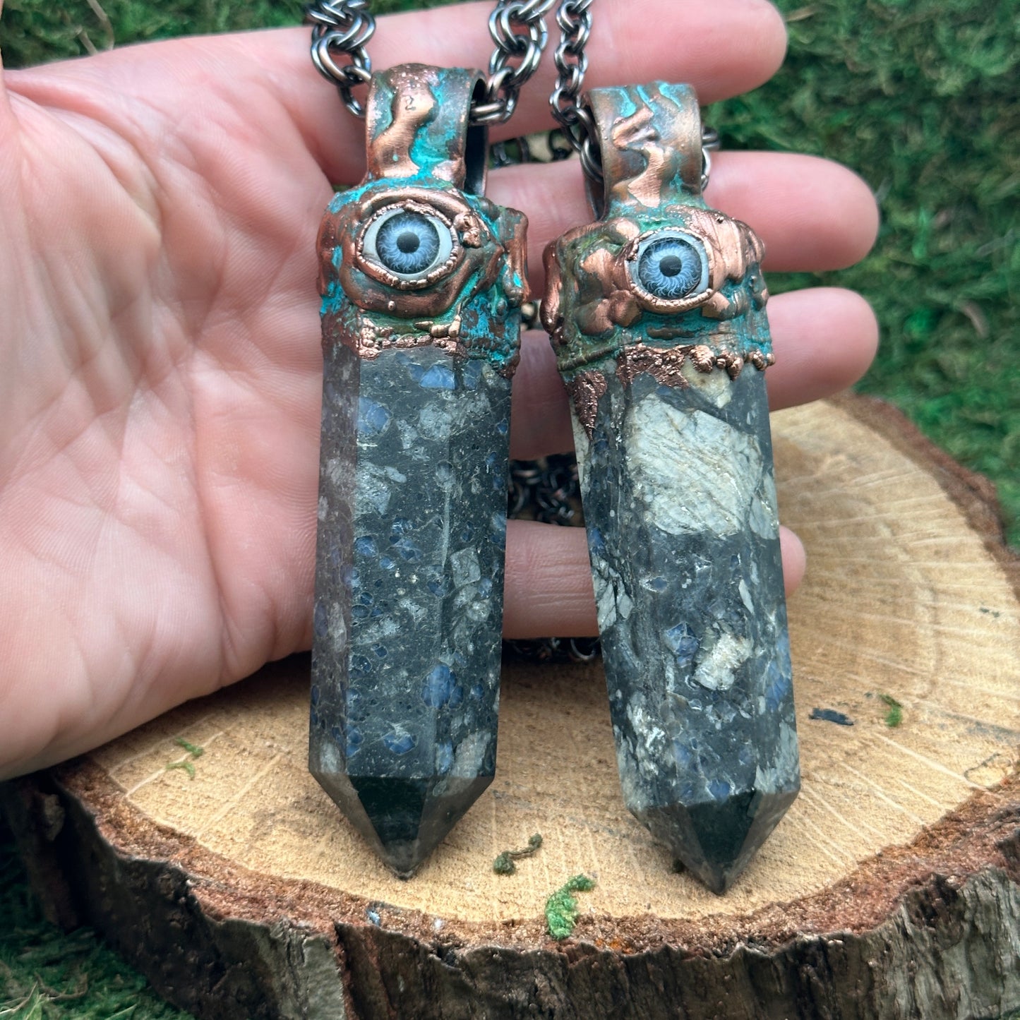 Veil ~ Power Point Necklace